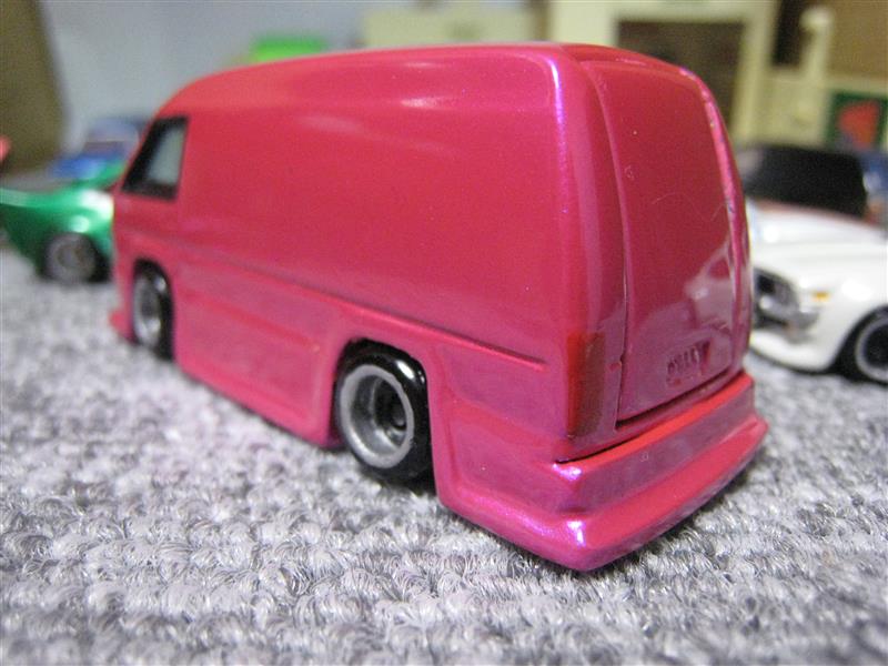 トミカ改造 ハイエース フルエアロ アルミリム 黒 ☆深リム