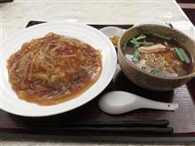 今日のランチは、「孔子膳堂」小龍包セット 1,680円