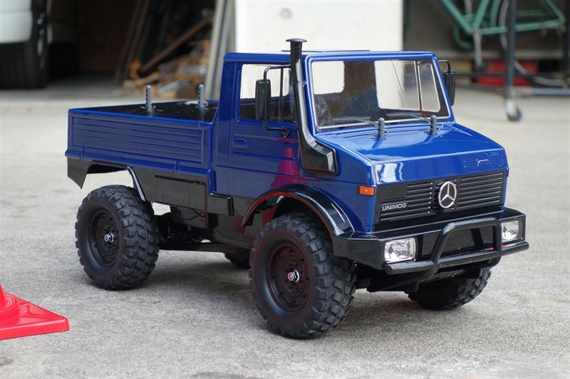 Tamiya CC-01 UNIMOG 425 on a Wet'n'Filthy Mission - YouTube