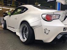 この86エアロ、突き抜けてます!!