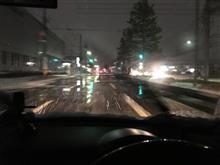 遂に金沢に雪、日曜はGT5で引きこもる
