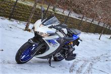 雪とバイク