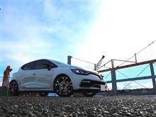 2代目ルーテシア納車の報告と『CRR成田で遊びましょう(^O^)/』