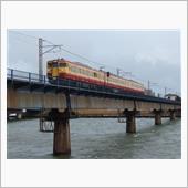 115系電車「懐かしの新潟色 ...