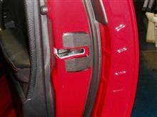 TRDドアスタビライザー、これだけ専用品なんですね