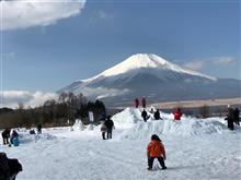 ヨンクで出掛けた雪の山中湖