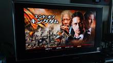 日本の首相はチェルシー橋の崩落に巻き込まれました。。。