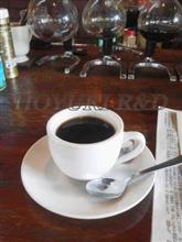 近所の喫茶店で