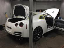 クルーズ R35 組み付けて行くとクルマらしく！
