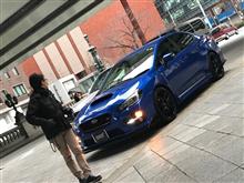 ナンバー装着シーン ナンバー装着シーン