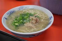 今日のブレックファーストは、「元祖長浜屋」ラーメン 500円