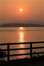 和歌山、加太の砲台跡と夕日 