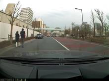 なぜ車道を歩く