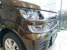 新型 ワゴンR を見てきた