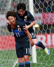 利き足は?と聞かれて真ん中です!と答えるアウトロー 利き足は?と聞かれて真ん中です!と答えるアウトロー