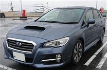 で、代車？愛車？レヴォーグ・・・