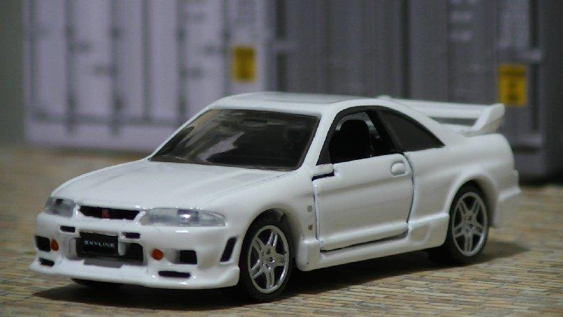 Amazon | トミカ トミカプレミアム 13 日産 スカイライン GT-R