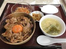 今日のランチも、「孔子膳堂」ニンニク豚丼 600円