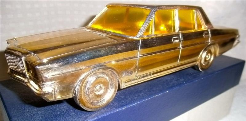 日産 ニッサン プレジデント V8 4000 ゴールド 金属製