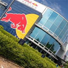 【UK】Red Bull Racing F1 Team Factory Milton Keynes