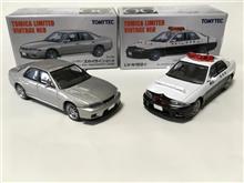 トミカリミテッドヴィンテージネオ BCNR33スカイラインGT-Rオーテックバージョン40th ANNIVERSALY 2種
