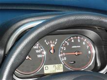 我が家の車入れ替えです。一世代前のNOTEです。