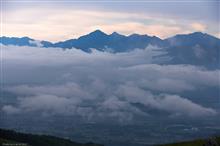 梅雨戻り霧ヶ峰 