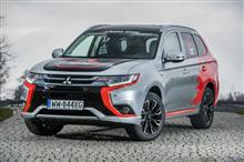 トミカ AEON チューニングカー シリーズ 第34弾 ミツビシ アウトランダー PHEV ラリー仕様車 9月 登場 ・・・・