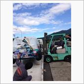 修理場に入庫