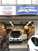オーディオ施工中①ヘッドユニット配線中