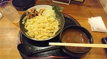 三連休は大工さん？