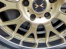 レクサスLS600h、クロス入れ替えで20インチ装着