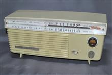 三洋電機(サンヨー) 真空管ラジオ SF-25 三洋電機(サンヨー) 真空管ラジオ SF-25