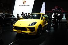 東京モーターショー２日目 ～ 黄色いマカン登場