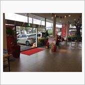 FBMをサボり、ディーラーへ ...