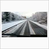 隣町は雪