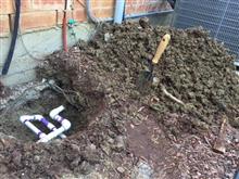  Digging a hole (*&#180;Д｀)=3