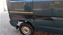 お母さんの愛車にストライプを入れました。
