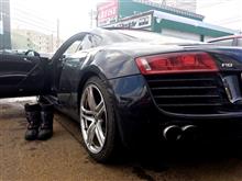 クルーズ アウディＲ８ スタッドレス＆サイドブレーキ調整！