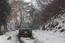 今シーズン初めて出会う雪