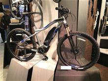 こぐ自転車