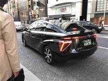 目の前に止まったＭＩＲＡＩ