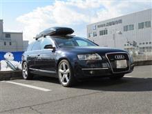 年末恒例...AUDI A6 3.2QA　エンジンオイル＋エレメント交換　FUCHS