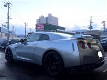 クルーズ Ｒ３５ 無事に敷地内へ輸送完了！