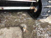 除雪機のテンションボルト破断