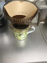 今日のコーヒー@会社でモカ。独り分なんで直接ww しかし、朝からヮンコパンクだぜww 自力でなおしたいがコンプレッサーがない。物入りだなぁ~ 今日のコーヒー@会社でモカ。独り分なんで直接ww しかし、朝からヮンコパンクだぜww 自力でなおしたいがコンプレッサーがない。物入りだなぁ~