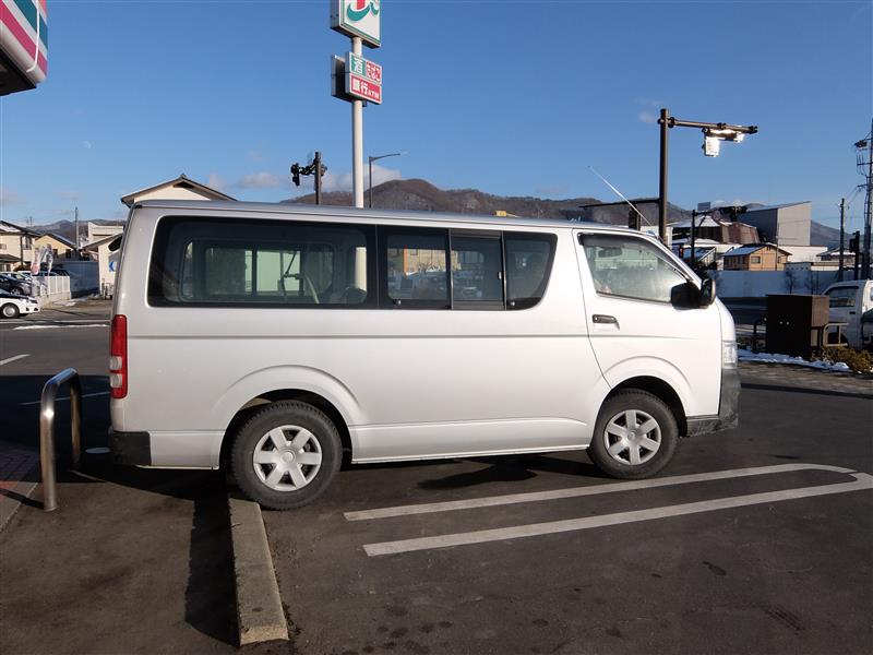 ハイエースバンdx 9人乗り4wdディーゼル車 ふっじいのブログ 総輪駆動車で行こう みんカラ