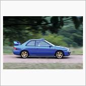 旧車に片足突っ込んだクルマを ...
