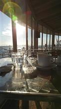 今日は 海際で お茶 ♪ 今日は 海際で お茶 ♪