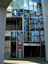 埼玉県立近代美術館、レオナール・フジタを観に。